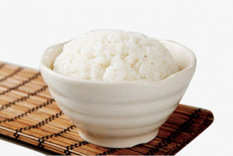体虚人士更适合食白米饭。网图