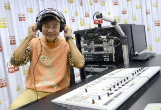 Albert多年来仍享受DJ工作，为保育香港广东歌出分力。