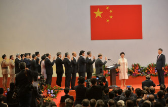 聶德權指香港主要公職人員宣誓都有國歌環節。資料圖片