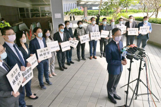 林哲玄报名参选医疗衞生界。