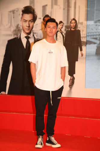 王浩信為台慶劇《解決師》宣傳。
