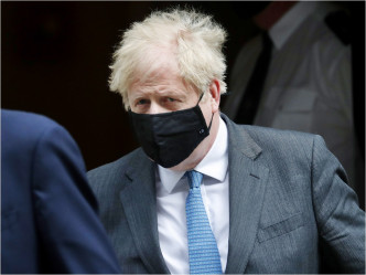 英国首相约翰逊近日备受丑闻困扰。AP