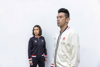 服裝設計上加上港協暨奧委會官方標誌，讓大家一同投入奧運狂熱。左起：乒乓球代表李皓晴、黃鎮廷。相片由公關提供
