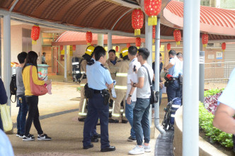 几百名居民疏散到地面