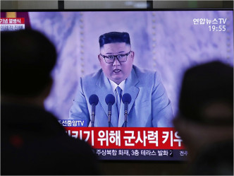 北韩中央电视台在傍晚播出阅兵的画面，金正恩指不会主动攻击任何人。AP图片