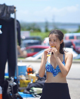 继TVB剧《跨世代》后，Louisa将再次以泳装亮相幕前。