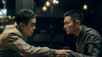 刘德华与刘青云主演的电影《拆弹专家2》．再次打破港产片在内地开创13亿票房的纪录。