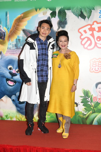 薛家燕、王梓轩为电影《猫咪妈咪Home》配音。