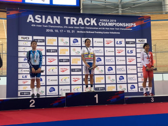 梁寶儀於女子個人追逐賽奪得一銀，取得成年賽首面個人獎牌。相片由香港單車總會提供