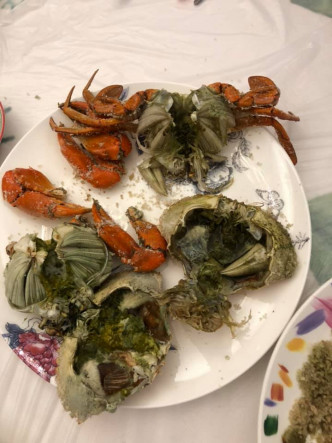 網民認為購買的蟹有問題。網民Winnie Yeung圖片