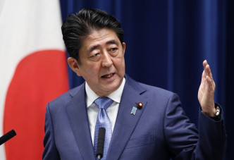 日本首相安倍晉三今日以自民黨總裁名義，向靖國神社獻上「玉串料」。資料圖片