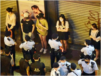 警方昨日嚴陣以待。fb「香港警察」圖片