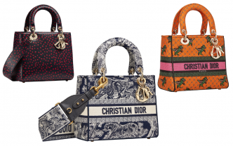 这间概念店独家发售「Dior Around the World」刺绣版 Lady D-Lite 手袋（中）、另亦有售其他限定款式，如心形图案（左） 及恐龙图案（右）等等。　