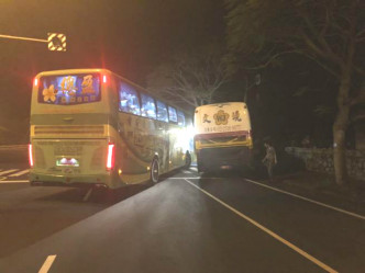 台灣花蓮旅遊車相撞 。網上圖片