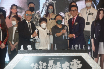 监制称香港跟海外的宣传片没有调整，杨明剧中戏份亦没有删减。