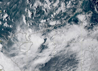 热带风暴「贝碧嘉」继续非常缓慢移动。
