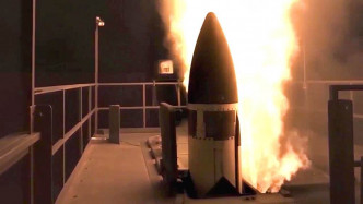 SM-3飞弹的发射瞬间。