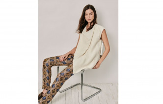 Preloved Collection中來自Dries Van Noten的復古風長褲/$2,000，以及Celine米白色Draped Top/$3,280。