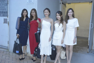 左起：郭柏妍、麦诗晴、罗雪妍、陈煦凝、范倩雯。