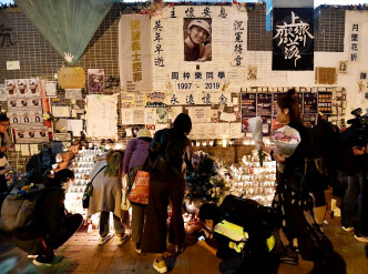 岑敖晖认为周梓乐的死是由香港警察直接或间接造成。资料图片