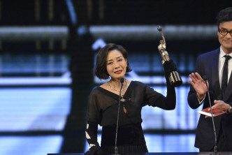 毛舜筠首夺金像奬「最佳女主角」。