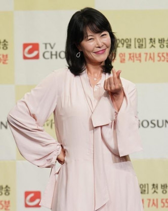 陈熙琼演光洙母亲。