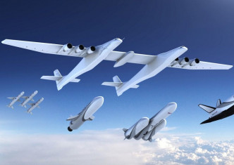全球最大双机身飞机Stratolaunch。网图