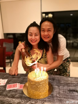 蔡一智慶祝老婆生日