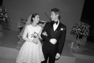 韓國天王Rain與女星金泰希於17年結婚。