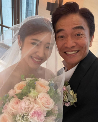 宪哥的二女Vivian早前低调举行婚礼。