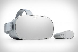 facebook明年推廉價VR裝置，只售1500港元。網上圖片