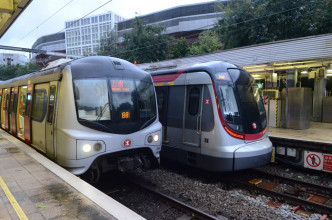 在九龙塘站附近出现故障的列车已被移离行车綫。