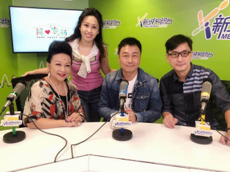家燕姐、DJ思敏及范锋曾在直播室访问过嘉宾黎耀祥，事后齐齐做检查 。