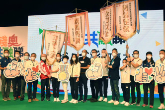香港电台今日举行东京残奥会造势活动，为二十四名港队代表打气支持。郭晋朗摄