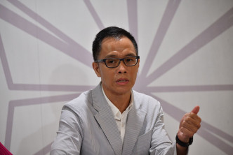 《巴士的报》社长卢永雄表示，泛政治化的问题令制度被滥用。
