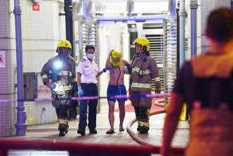 寶田邨發生火警，消防將火救熄。