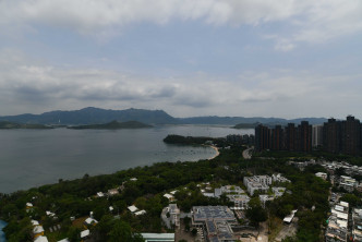 單位景觀開揚遼闊，前望吐露港海景，遠眺大埔三門仔。