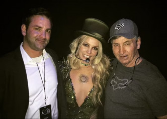 法院正式结止Jamie（右）对女儿Britney的监护权。