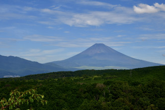 可以遠眺富士山景色。 記者梁柏琛三島直擊