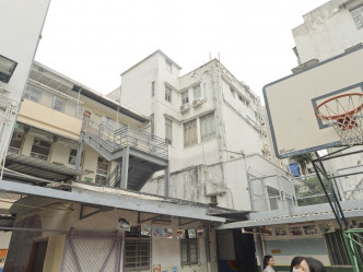 项目建筑师袁国章指，尽量利用校舎现有条件。