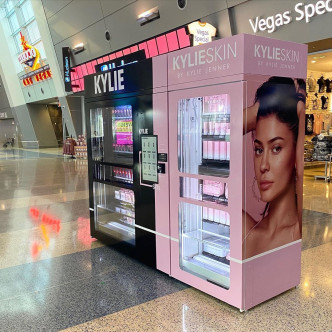 Kylie将旗下化妆品牌股权出售51%，大赚6亿美元。