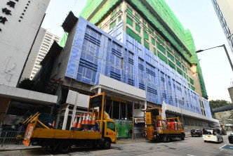 广华医院重建工程地盘被要求停工。