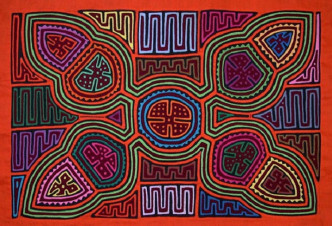 巴拿馬的庫納雅拉族原住民指Nike擅自挪用他們的傳統民族刺繡圖案。網上圖片