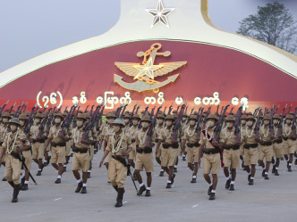 缅甸军人节首都内比都举行阅兵仪式。AP