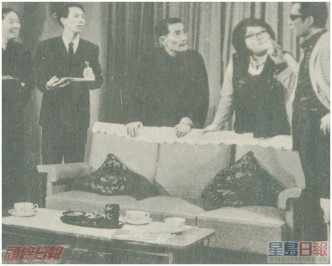 《小夫妻》是「肥姐」（右二）一生第一出电视剧。资料图片