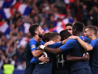法國以2比1反勝德國。