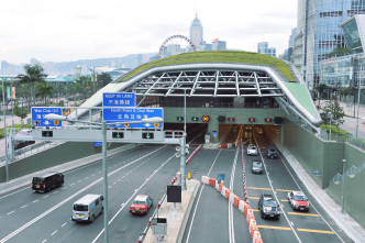 运输署呼吁市民使用原有道路。资料图片