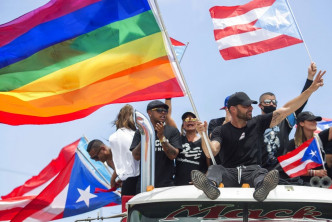 波多黎各民众上街示威。AP图片