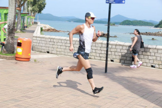 跑步已成為陳山聰生活的一部分。