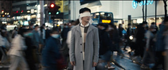 Oscar在銅鑼灣蒙眼兼冇帶罩拍攝，坦承有啲驚。